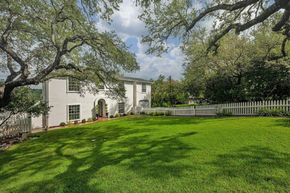 Chateau Lake Austin Eksteriør billede